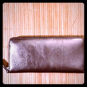 NWOT Marc byMarc Jacobs gunmetal grey zip around